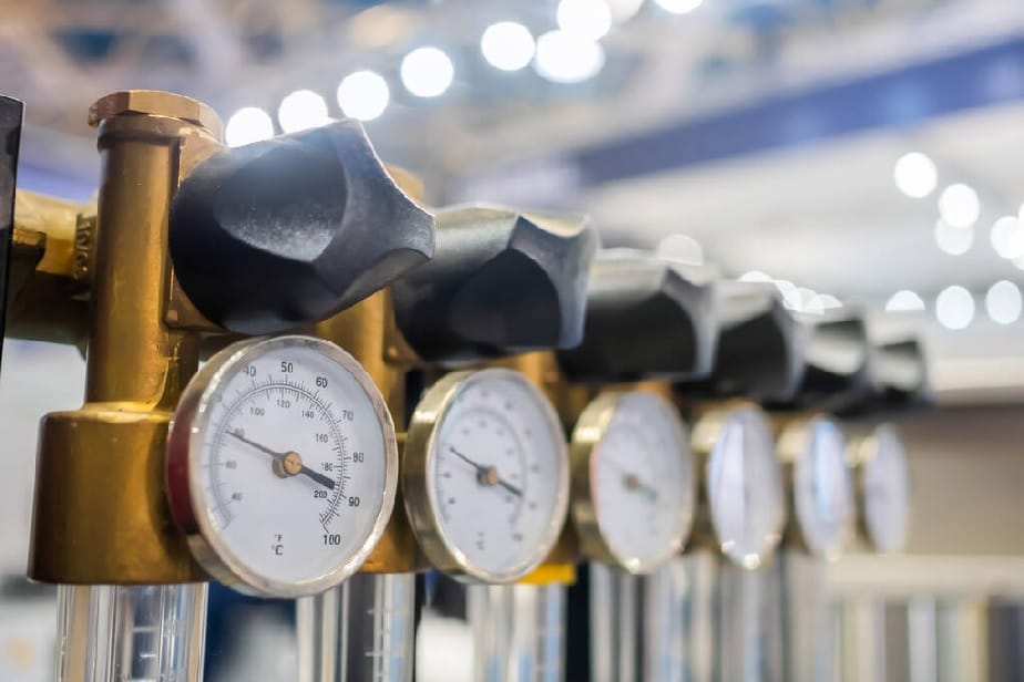 A Comprehensive Guide to Measuring Liquid and Gas Flow Rates